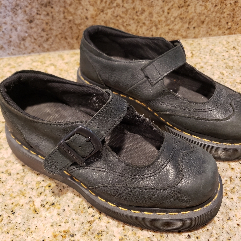 Dr. Martens Mary Janes "Sabina"